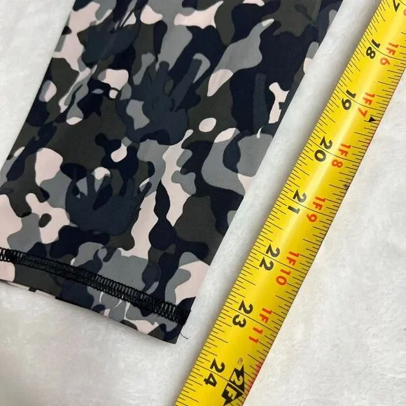 Sweaty Betty Zero Gravity Elephant Camo Leggings XL Women Rare